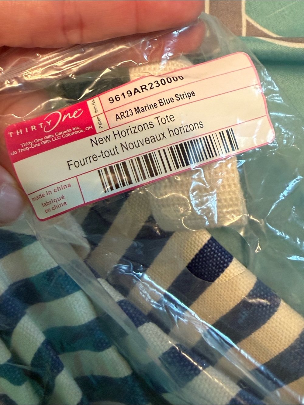 NWT - thirty one Canvas Striped Tote Bag in Navy and White - Picture 6 of 11